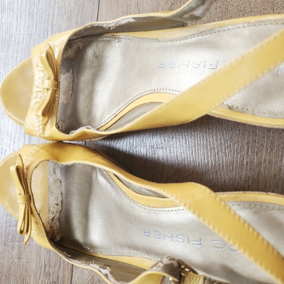 ❌❗MARC FISHER Dijon Mustard Wedges - Picture 4 of 7